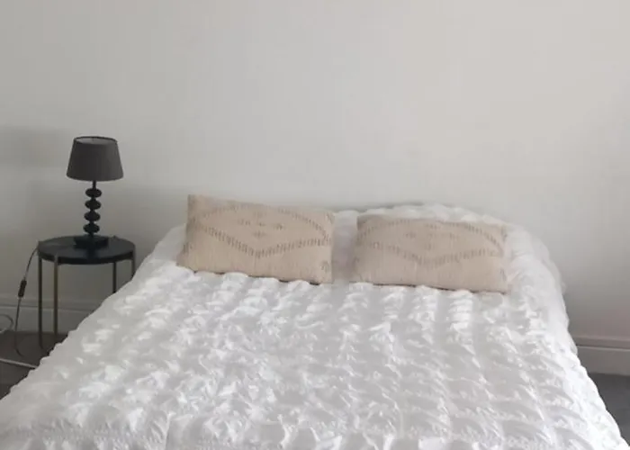 57 M2 Proche Et Nausicaa